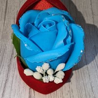 Промо бюджетен подарък с вечни рози 14 февруари 8 март свети Валентин роза букет цвете сапунени, снимка 10 - Ръчно изработени сувенири - 39316129