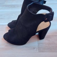 Дамски Сандали на Ток, снимка 1 - Дамски обувки на ток - 39906017