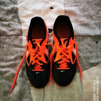 Детски футболни маратонки на Nike, модел Gato, номер 38,5, идеално запазени. , снимка 1 - Футбол - 43449501