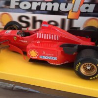Ferrari F310 1996 М. Schumacher 1:20-колекционерски метален болид, снимка 3 - Колекции - 44094839