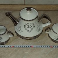 Английски порцелан сет за чай със сребърен кант, снимка 7 - Антикварни и старинни предмети - 43504569