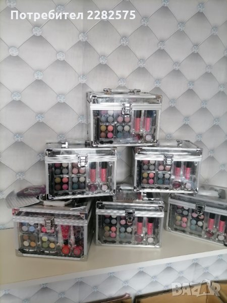 Прозрачни куфарчета с гримове с немско качество , снимка 1