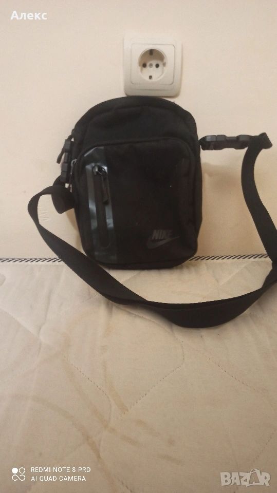 продавам чантичка на Nike , снимка 1