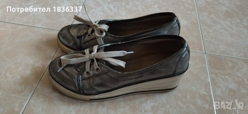 Спортни обувки , снимка 1