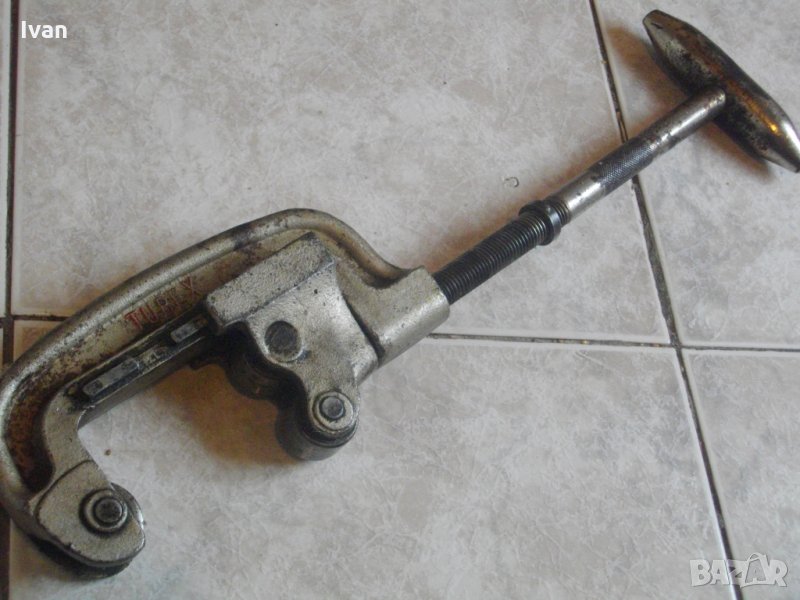 1/8-2 Цола-Захват До 70 мм-Тръборез-Немски-Уред За Рязане на Всякакви Тръби-Отличен-TUBEX, снимка 1