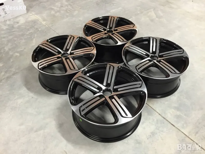 VW Cadiz 18" 5x112 + DUNLOP Sport Maxx RT 2 225/40/18, снимка 1