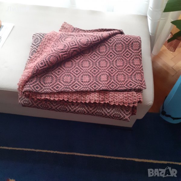 Домашно тъкана покривка за легло, снимка 1
