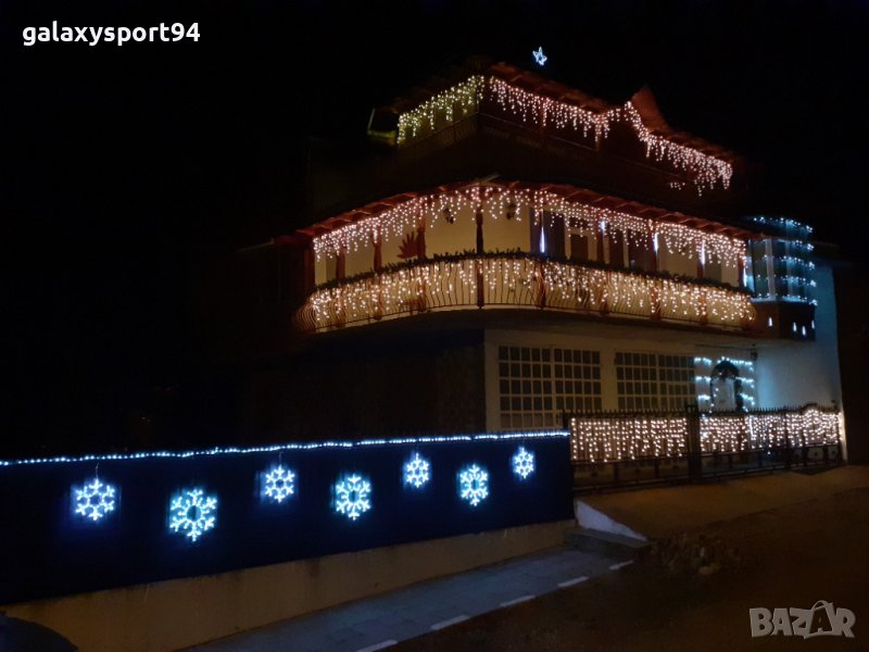 Декоративна ЛЕД Топло Бяла Снежинка 35 х 35см 26.99лв Енергоспестяваща декорация, снимка 1