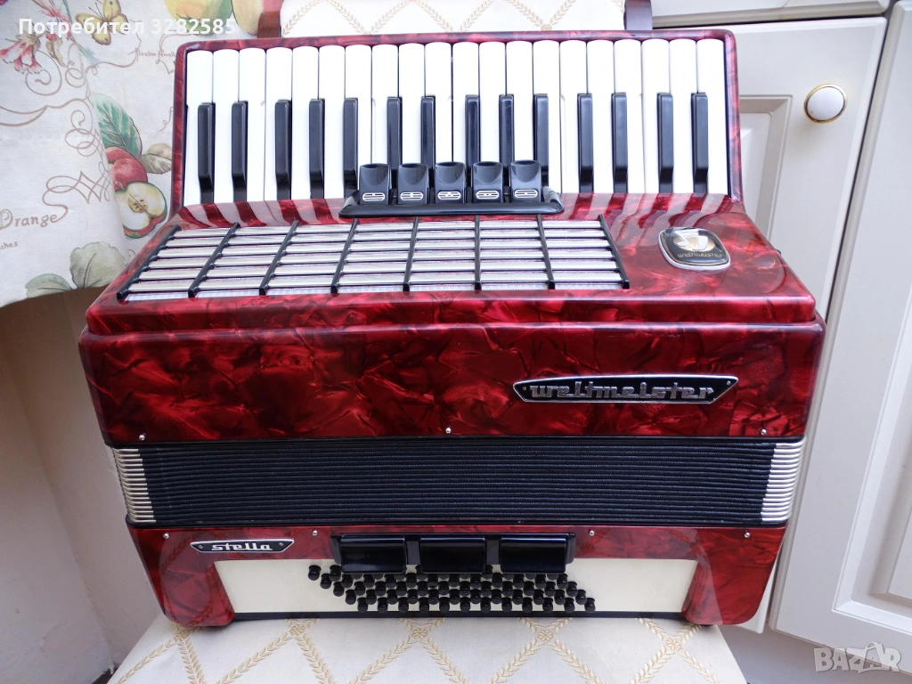 Акордеон Велтмайстер Стела 60 баса, снимка 1
