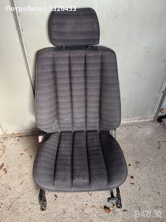 Перфектна шорьорска седалка от Мерцедес 190 , снимка 1