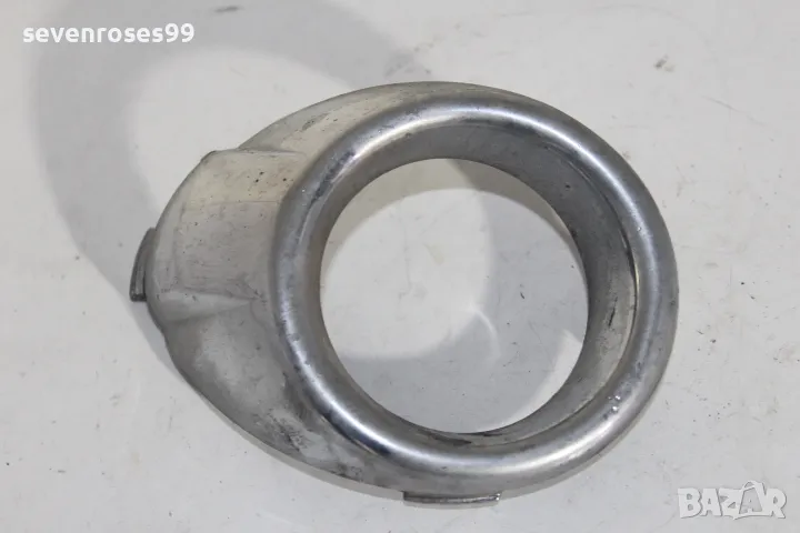 Капачка халоген дясна Форд Фиеста 6 2011 1.4tdci 68hp Ford Fiesta 6, снимка 1