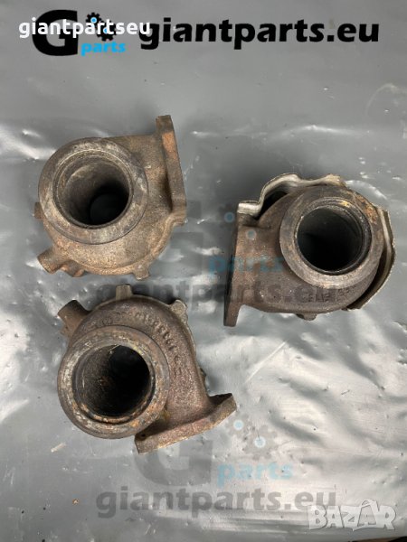 Чугун топла част за турбина БМВ Ф10 Ф30 е60 е90 ОЕМ, снимка 1