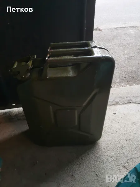 Метална туба за гориво 20 литра/6 бр., снимка 1