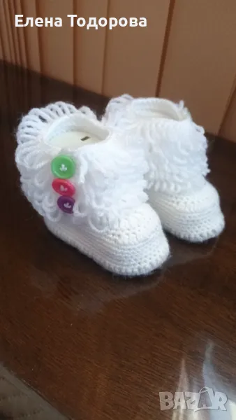 Ботуши изплетени на една кука , снимка 1