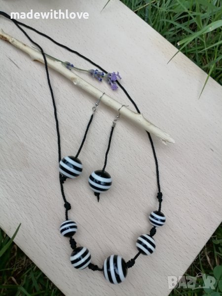 Ръчно изработен комплект колие и обеци - Черно и бяло, снимка 1