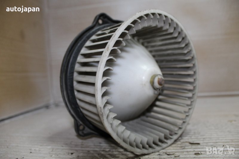 Вентилатор парно Мазда демио 1.3 01г Mazda demio 1.3 2001, снимка 1