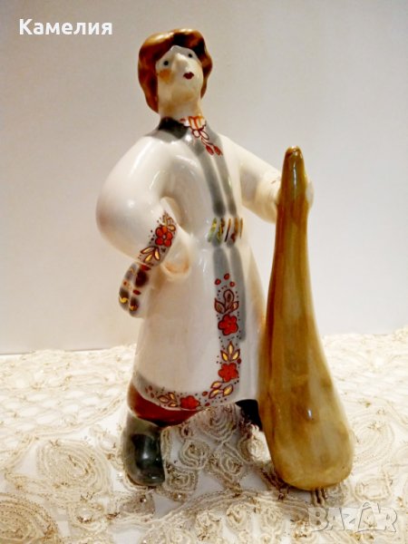 Порцеланова фигура , снимка 1