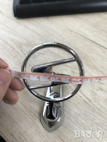 мерник Трабант стояща метална хром емблема на стойка преден капак прицел Trabant, снимка 6 - Аксесоари и консумативи - 33227951