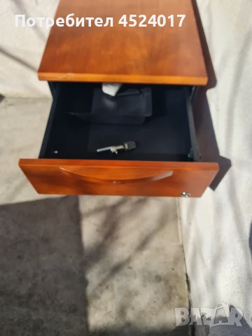 офис шкаф от дърво Внос от Англия, снимка 4 - Стелажи и щандове - 50918492