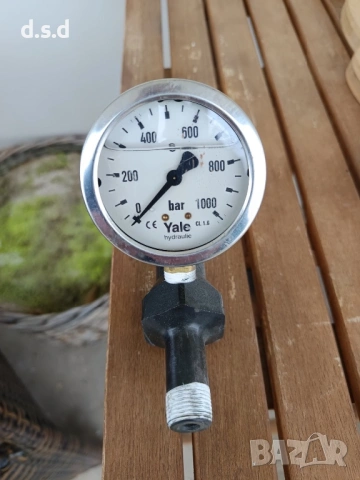 Професионален хидравличен манометър Yale (0-1000 Bar) – Глицеринов