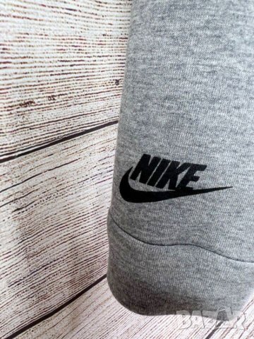 NIKE 683938-012 Tech Fleece Aeroloft Бомбър Яке Гъши Пух (M), снимка 2 - Якета - 43802953