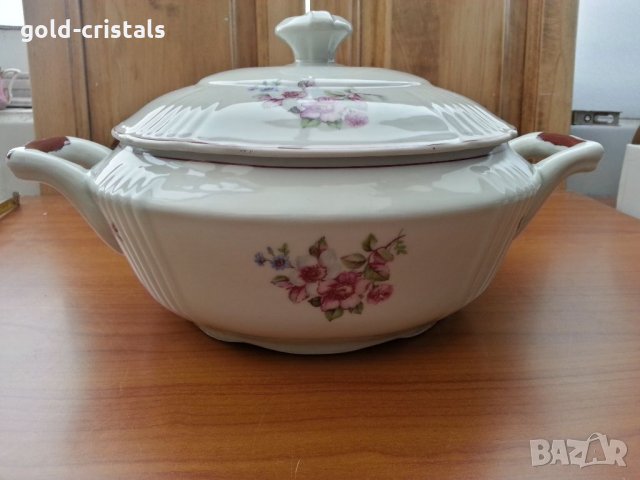 Стар български порцелан супник и чинии