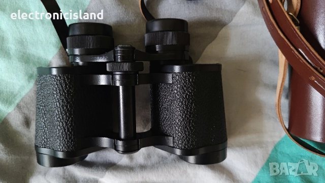 Нов ретро бинокъл Карл Цайс Йена Carl Zeiss Jena Deltrintem 8x30 с кожен калъф, инструкция и кутия, снимка 2 - Други ценни предмети - 51693828