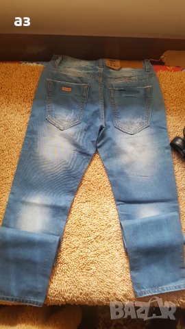 Нови дамски дънки - 29 размер, снимка 2 - Дънки - 32985181