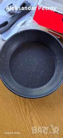 Керамичен тиган BRATmaxx с диаметър 24 см., снимка 2 - Съдове за готвене - 50841168