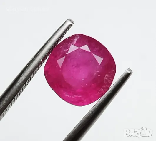 Естесвен рубин в разкошен цвят с перфектна форма и тегло 2.22кт.! Нов!, снимка 12 - Други - 48293260