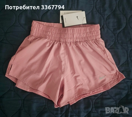 Оригинални къси панталонки с клин Nike 