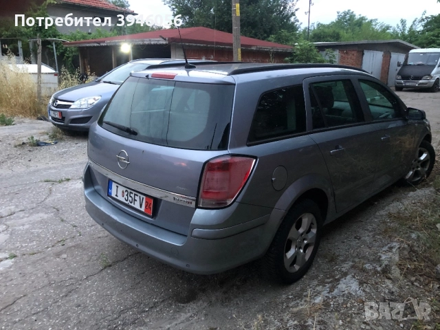 Опел Астра 1,9 6ск Навигация , снимка 16 - Автомобили и джипове - 52887975