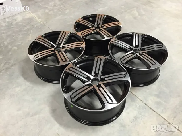 VW Cadiz 18" 5x112 + DUNLOP Sport Maxx RT 2 225/40/18