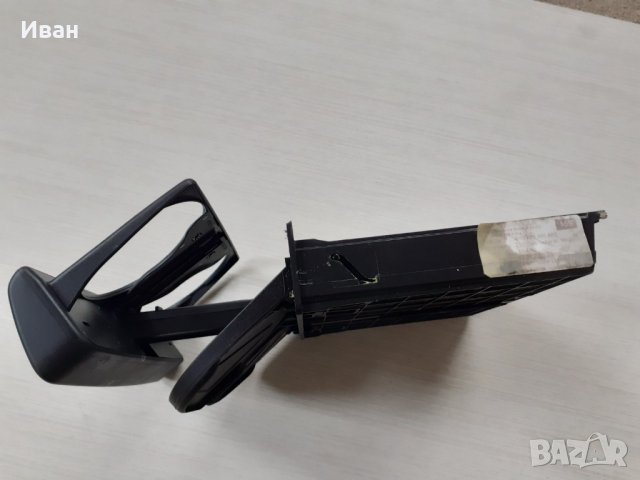 Cup Holder Поставка  за чаши Ауди А8 /Audi A8 4H, снимка 2 - Части - 43114185