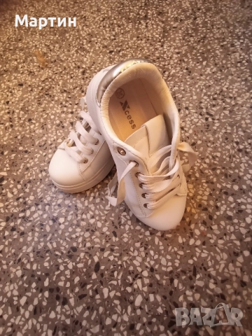 Детски маратонки 30 - ти номер - Много запазени и без забележки , снимка 4 - Детски маратонки - 51820521