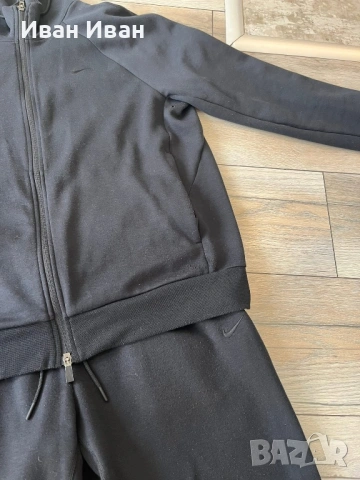 Чисто нов екип NIKE, снимка 2 - Спортни дрехи, екипи - 53583303