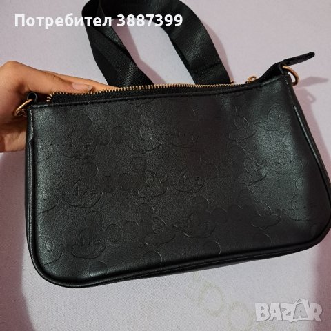 Черна чанта , снимка 1 - Чанти - 43286067