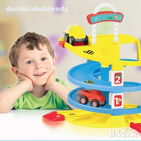 Писта с две колички Fisher Price, снимка 3 - Коли, камиони, мотори, писти - 36663150
