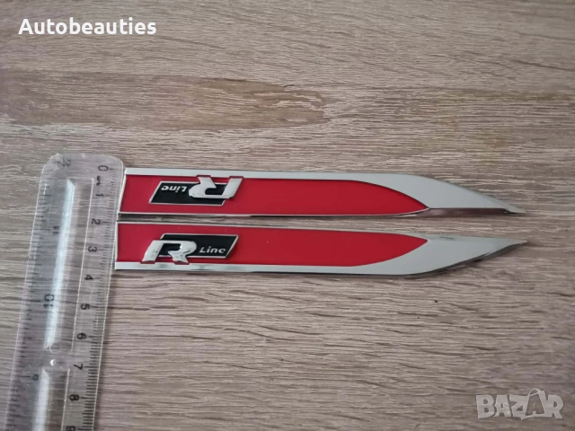 червена емблема за калник Volkswagen R Line, снимка 3 - Аксесоари и консумативи - 53494377
