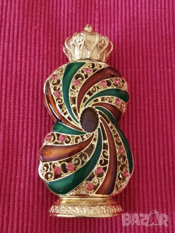 Шише от дамски парфюм Tanasuk Haramain. , снимка 2 - Дамски парфюми - 43379128