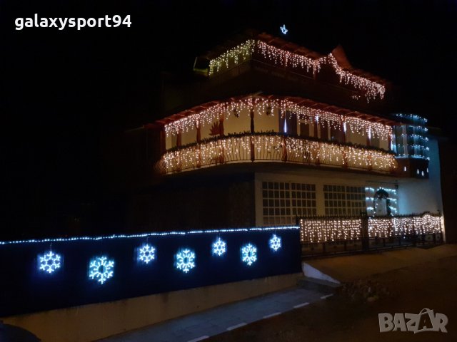 Декоративна ЛЕД Топло Бяла Снежинка 35 х 35см 26.99лв Енергоспестяваща декорация