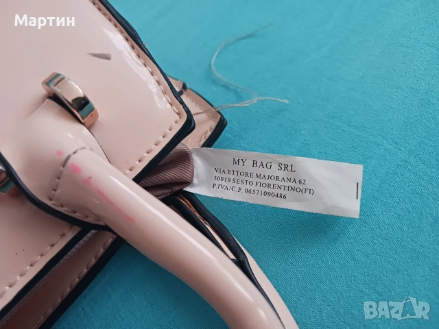 Лачена малка чантичка, снимка 2 - Чанти - 53538579