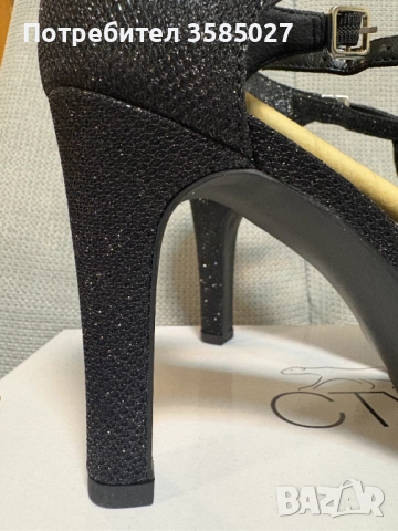 Обувки с ток и катарама Catwalk черни - нови, снимка 3 - Дамски обувки на ток - 52859641
