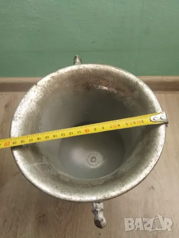 Метална шампаниера, снимка 3 - Други ценни предмети - 47736360