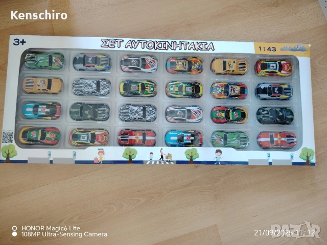 Робот и комплект 24 колички , снимка 3 - Музикални играчки - 51784638