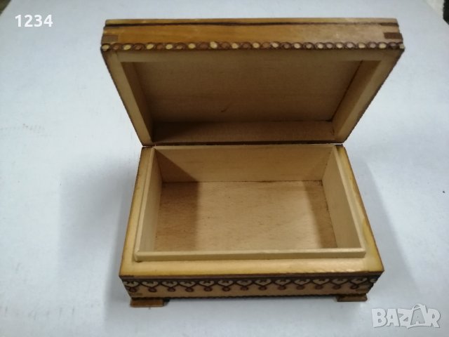 Дървена кутия 13 х 9 h 6 см. , снимка 2 - Други стоки за дома - 32414601