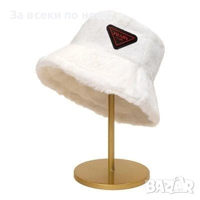 Дамска зимна шапка тип идиотка Karl Lagerfeld👒Tommy Hilfiger👒Prada👒Emporio Armani, снимка 6 - Шапки - 43238195