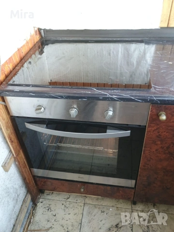Фурна за вграждане Whirlpool и плот за вграждане, снимка 4 - Печки, фурни - 53131592