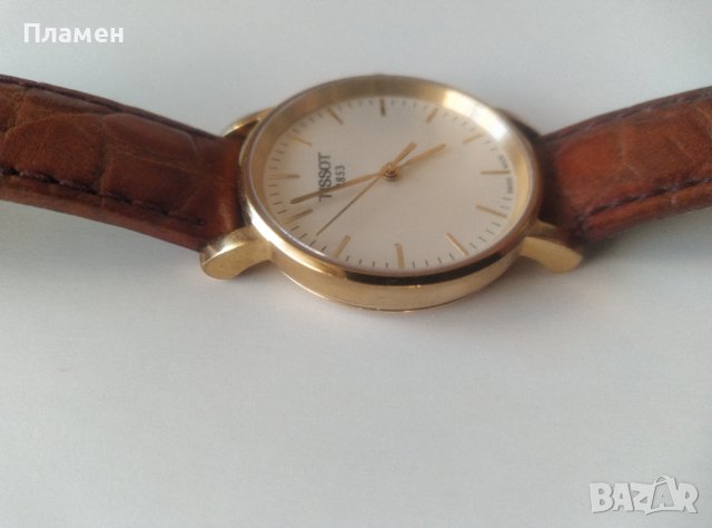 Дамски кварцов часовник  Tissot 1853 T 109210A със златно покритие, снимка 3 - Дамски - 39086203