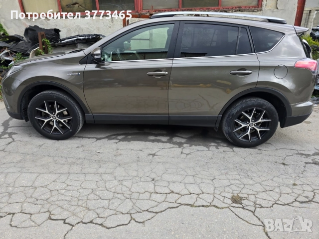 Toyota RAV4 хибрид, 2017г, 45 711 км + зимен комплект с джанти , снимка 1
